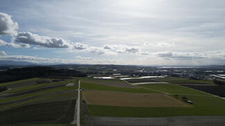 Landwirtschaftliche Felder zwischen Fräschels und Kerzers